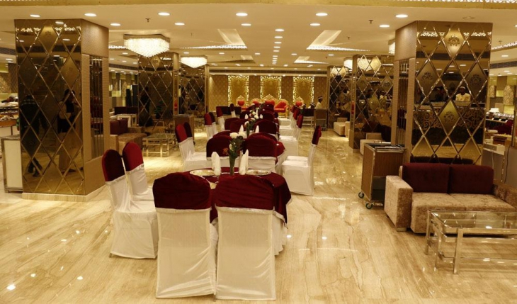 Seven Heaven Banquet in Delhi Photos