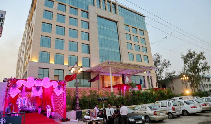 Banana Tree Hotel and Banquets in Ghaziabad Photos