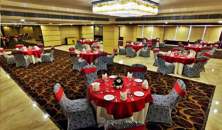 Sapphire at Golden Tulip Hotel and Suites Banquet Hall in Ghaziabad Photos