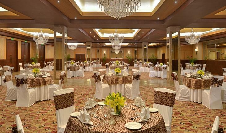 Savoy Suites Banquet Hall in Gurgaon Photos